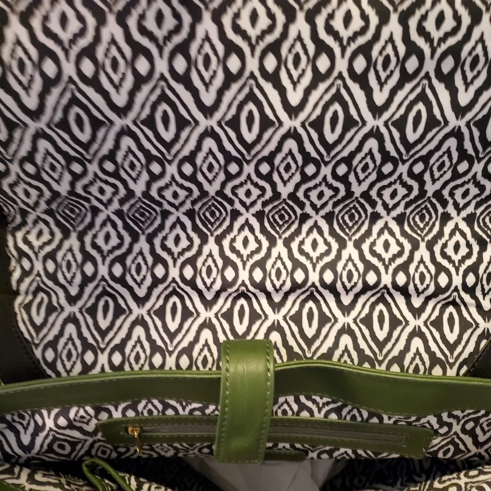 Nwt Steve Madden Black And Green Satchel
